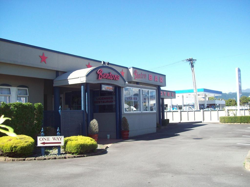 Bentons Motel Левін Екстер'єр фото