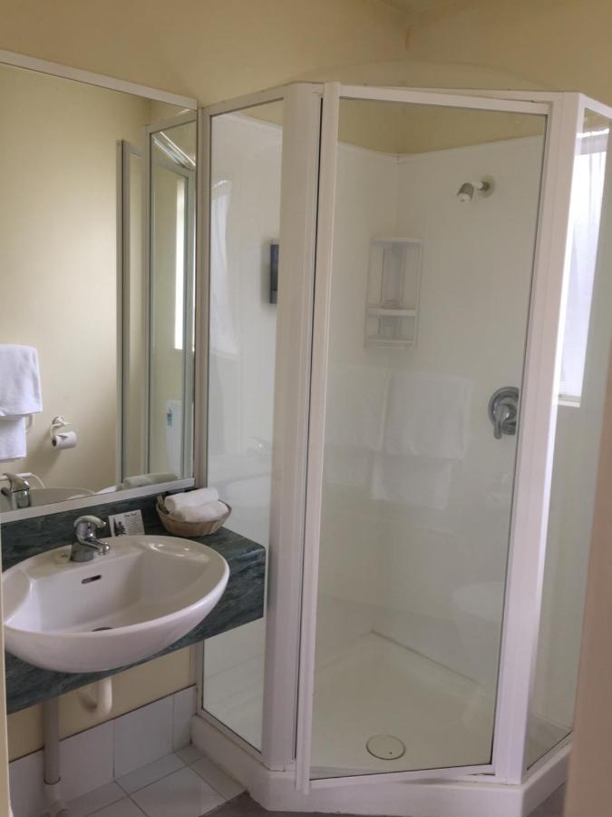 Bentons Motel Левін Екстер'єр фото